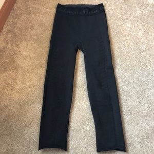 Black Lululemon laser detailing crop leggings